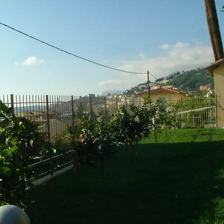 The Blue House, Lovely Apartment In The Cote D'Azur For 6 People Menton Exterior foto