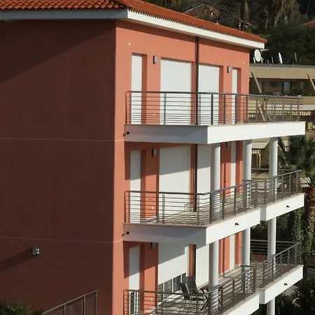 The Blue House, Lovely Apartment In The Cote D'Azur For 6 People Menton Exterior foto